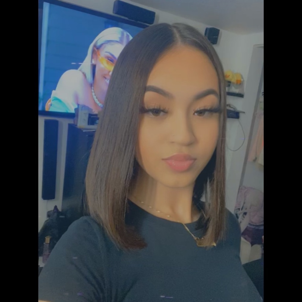 Meet your Posher, Aleisha